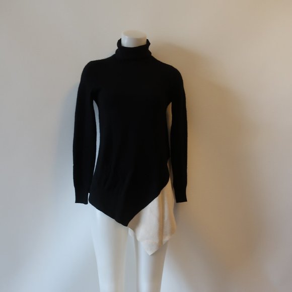 SAKS FIFTH AVE ASYMMETRIC CASHMERE SWEATER XS * - Picture 1 of 7